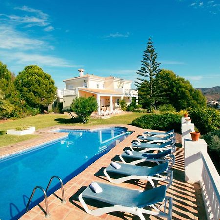 Gran Villa Con Vistas Al Mar Y Piscina Privada Malaga Exterior photo