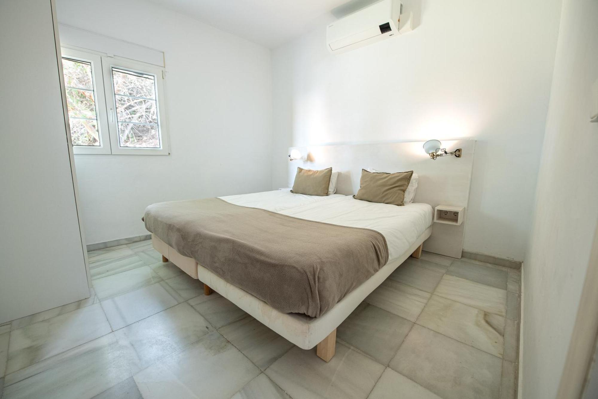 Gran Villa Con Vistas Al Mar Y Piscina Privada Malaga Exterior photo